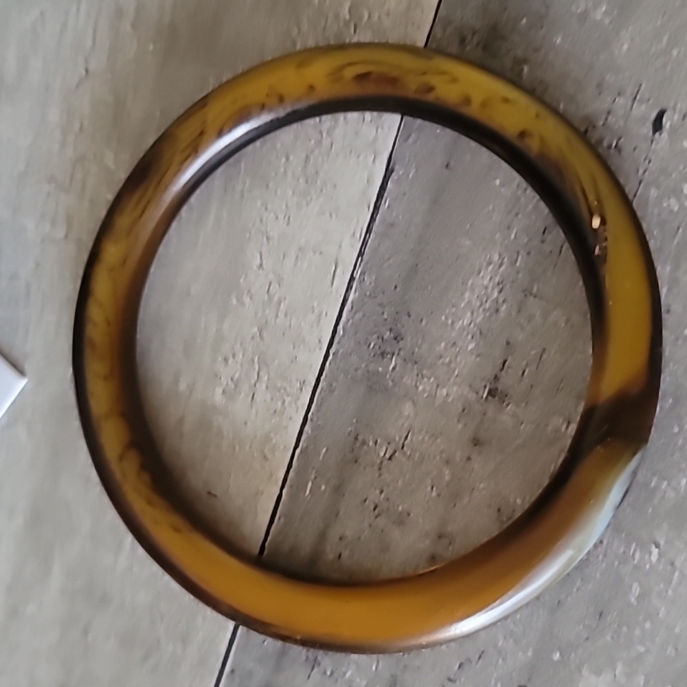 Brown Jade Bangle Bracelet Small - Picture 4 of 4